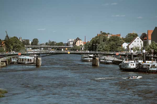 Einweihung Hochwasserschutz Westhafen Regensburg